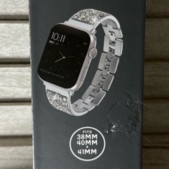NEW• POPPY GLITZ N GLAM SILVER FUN APPLE WATCH BAND• NWT - Picture 1 of 11